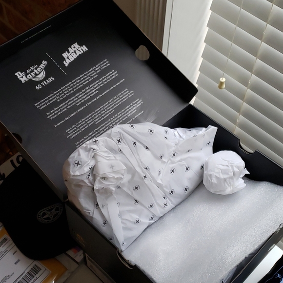 SOLD - BLACK SABBATH DOCS - Picture 3 of 15